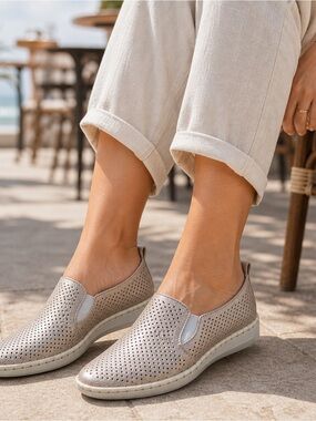 Bernie Mev TW98 Perforated Slip-On Loafers EU 37 US 7 NWT Comfort